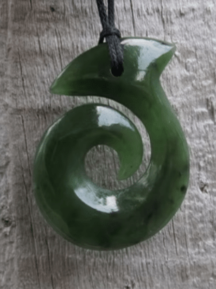 NZ Green Stone - Hook 43mm KIWIANA at World Of Decor NZ