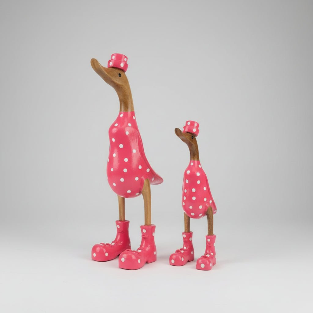 Duck - Pink Dot 35cm SCULPTURE/ORNAMENT & ANIMAL at World Of Decor NZ