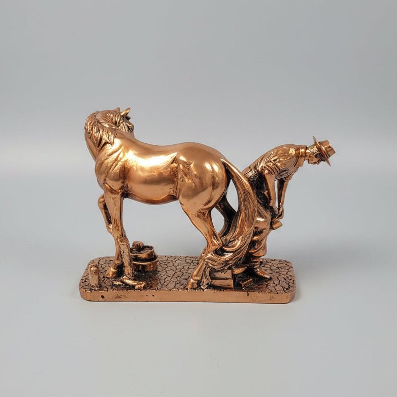 Farrier SCULPTURE/ORNAMENT & ANIMAL at World Of Decor NZ