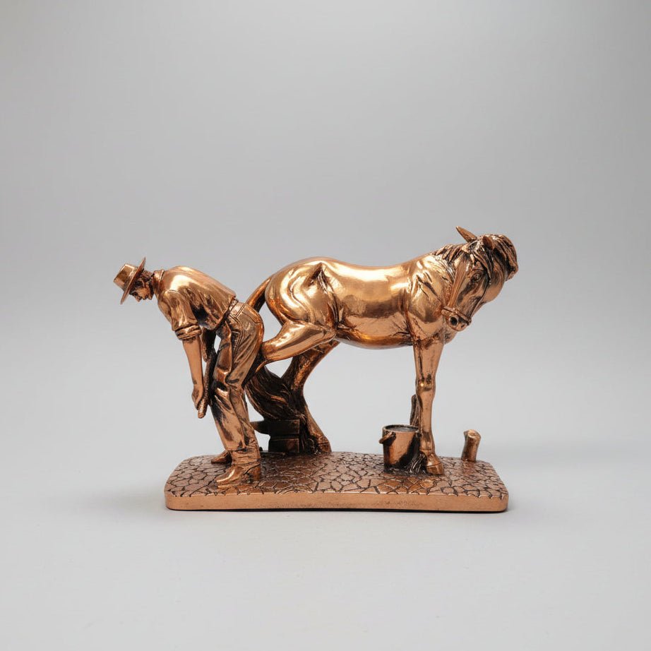 Farrier SCULPTURE/ORNAMENT & ANIMAL at World Of Decor NZ