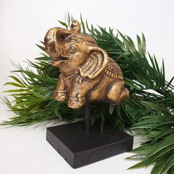 Elephant On Stan- Gold at World Of Decor NZ